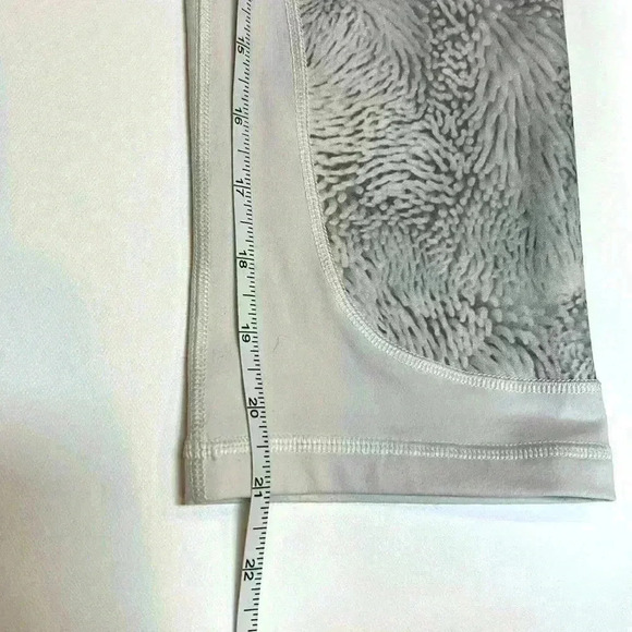 Calia by Carrie Underwood Capri Gym Pants Leggings Stretchy Pocket Exercise Run - Picture 8 of 8